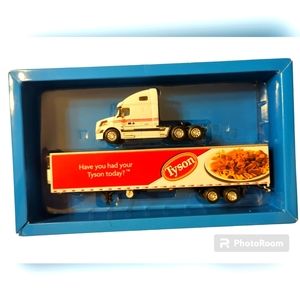 DG Production Tyson's Tractor Trailer -to scale